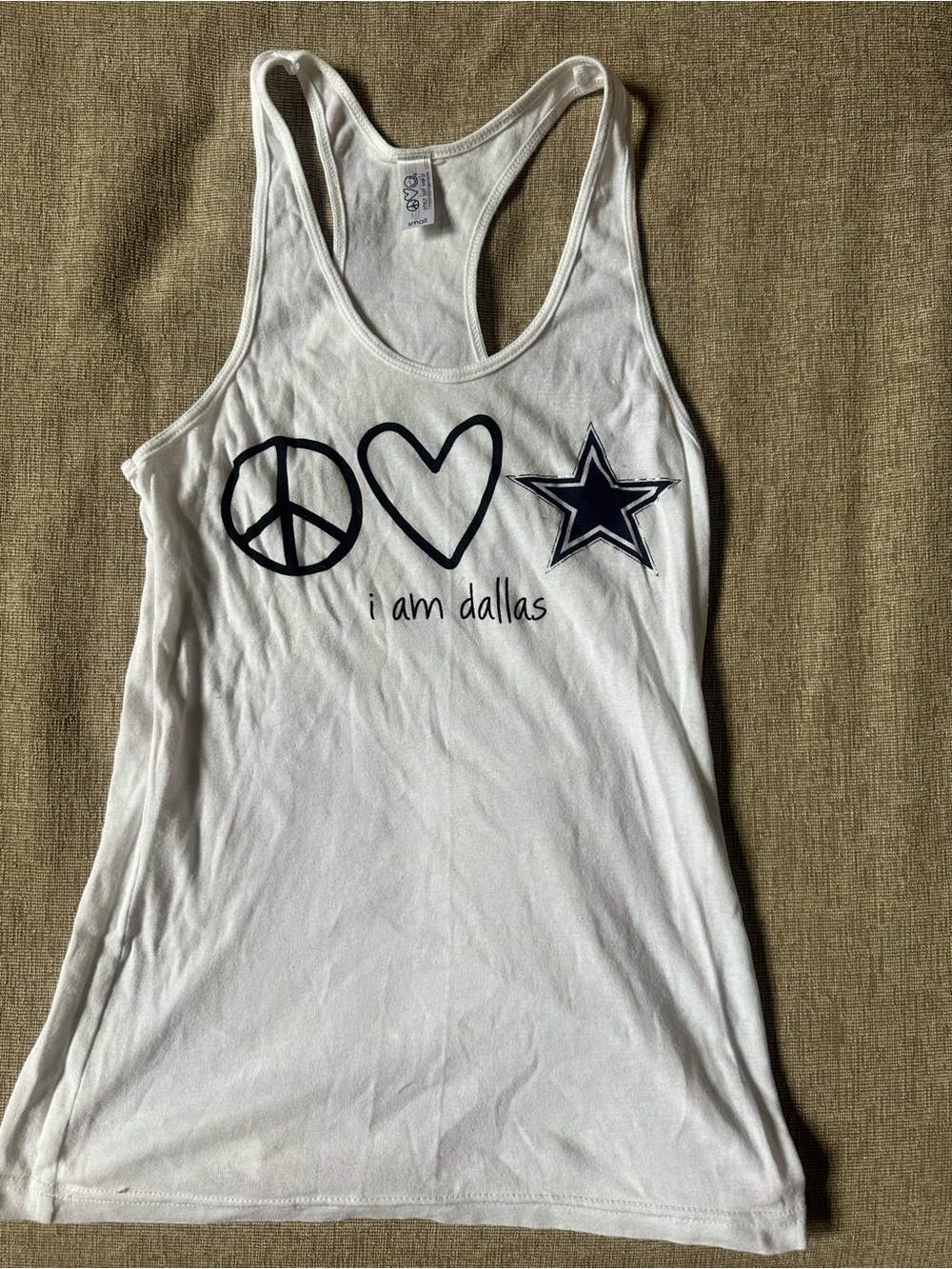 Peace Love Dallas size small white tank top .  Dallas Cowboys, Texas